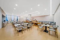 藍灣假日飯店（邳州中鈺廣場店） - 3 星級