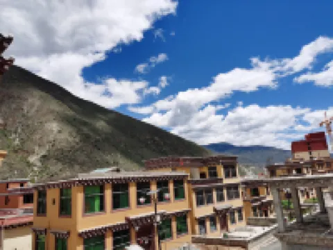 Cangya Hot Spring Homestay