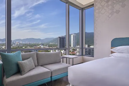 Marriott Executive Apartments, Penang Отели рядом с достопримечательностью «The Ocean View»