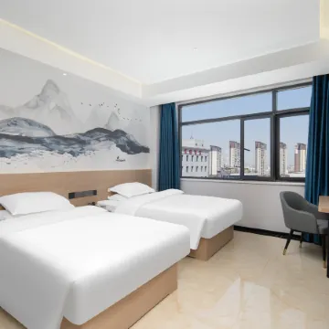 Neixiang Oriental Shengshi Hotel