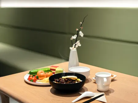 JI Hotel (Tongren Wanshan Wanhe Star City) Отели рядом с достопримечательностью «Ming Paradise»