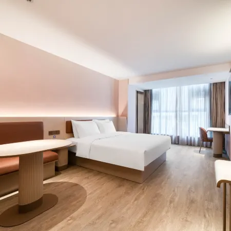 HanTing Hotel (Kangding 318 National Highway)