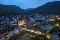 Floral Hotel·Youzhu Courtyard Hotel in zona Qingfeng Pavilion