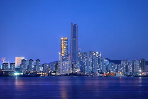 XiHe Hotel (Dalian Railway Station Zhongshan Plaza Store)