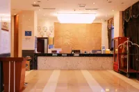 Hongyu Grand Hotel Hotels in Xiangyun