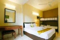 Swing & Pillows @ Golden Lodge Tanah Rata, Cameron Highland - 2-Star