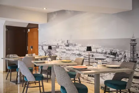 Catalonia Atenas Отели рядом с достопримечательностью «Сан-Пау»