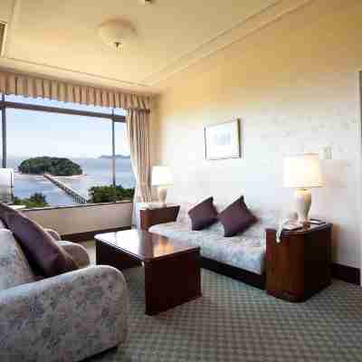 蒲郡クラシックホテル Rooms