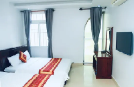 Minh Dang Hotel โรงแรมใกล้หาด Back Beach