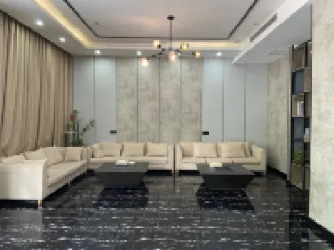 Gushi Peninsula Mansion