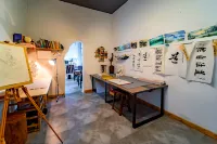 Harajuku Art Store (Entrance Store of Wudang Mountain Scenic Area)