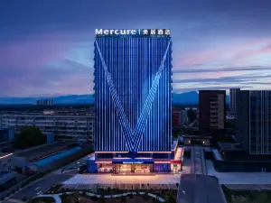 Mercure Linfenxi Railway Station