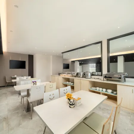 Binyang Hotel No.1(Li wo Square Phoenix Lake Park Store)