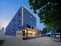 โรงแรม7 เดย์ส พรีเมียม (สนามบินนานาชาติซินเจิ้ง เจิ้งโจว) โรงแรมใน