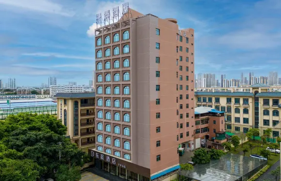 東晨酒店(南寧火車站朝陽廣場店）