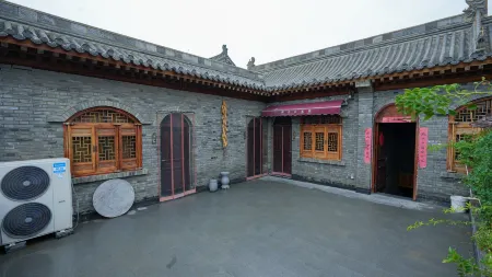 Longfengshan Ancient Town Zixiangyuan Homestay Отели в г. Ичуань
