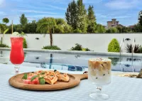 Yebai Villa - Infinity Pools