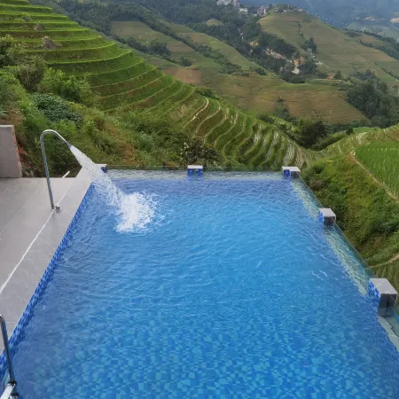 Xia Tiruijing Homestay (Longji Jinkeng Daguzhai Terrace Observation Deck)