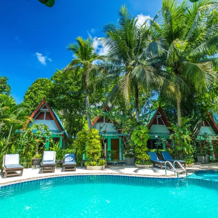 Meet Holiday Hotel-Rawai
