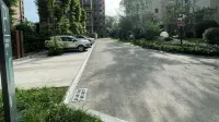 Hong Kong Garden Hotel - parking