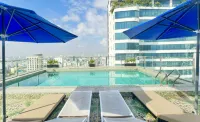 Palazzo Luxury Hotel & Bistro - Central My Khe Beach Walking Street - Beach