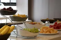 Tuke Hotel (Xuchang Central Park Furong Lake) - พร้อมอาหารเช้า