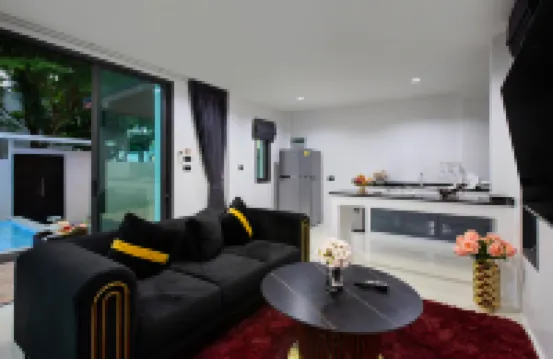 นาริยา เบย์ฟร้อนท์ ภูเก็ต