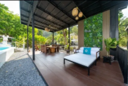 Tropical Oasis Aoyon Beach House