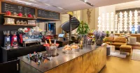 Mosaic House Design Hotel - Quầy bar