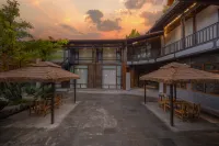 Ginkgo Village Qiushang Hanyuan Hotels near Yinxing Village