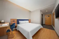 7 Days Premium Hotel (Jinan Zoo, 960th Hospital Branch) Hotels near Jinan Zoo