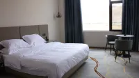 Find the Everest Hotel Hotels in Tingri