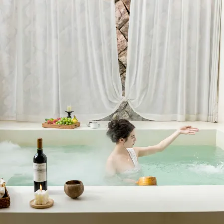YUNXI Designer Hot Spring Homestay