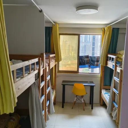 Manjuan Time Youth Hostel (Changsha Wuyi Square)