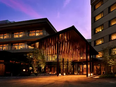 Ooedo Onsen Monogatari Premium Hotel Fugetsu (Old:Yukai Resort Premium Hotel Fugetsu) Hotel dekat Yukemori Observatory