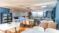 GELI HOTEL - breakfast