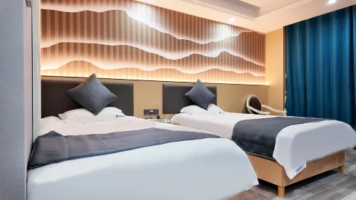 Wanbolijing Hotel (Ji'an Wenshan Pedestrian Street People's Square)