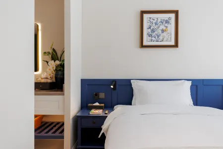 CZCH LUSH HOTEL Отели рядом с достопримечательностью «Gong Amusement Park»