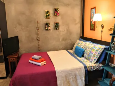 Ground floor unit for family and friends in Jackson Heights Hotels near Trader Joe's