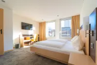 The Guesthouse by the Hey Hotel