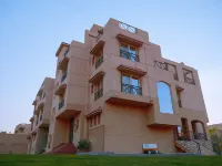 New Cairo Villa No.49 Отели рядом с достопримечательностью «Канадский международный колледж - CIC»