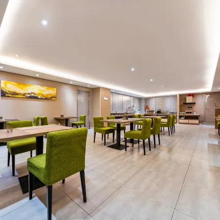 Homeinn Fairyland Hotel (Harbin Exhibition Center Hengshan Road)