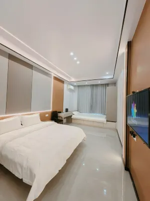 Xuan'en Xinyue Homestay - Mountain view