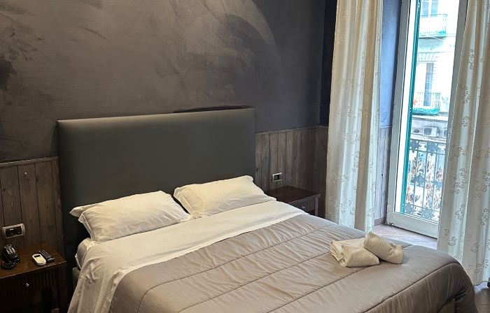 Smart Hotel Station