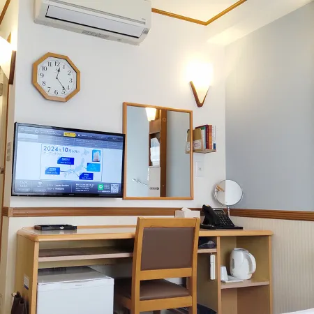 Toyoko Inn Tsuruga Ekimae