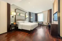 ECHENG Hotel(Liuzhou Wanxiangcheng Yaobu Ancient Town) - balcony