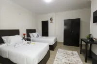 Phoenix Pyramids View Inn Hotels in 