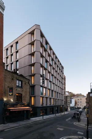 Ruby Stella Hotel & Bar