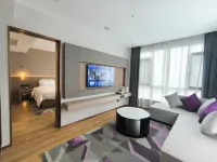 LAVANDE hotel Gucheng county high-speed railway station Beichen Daodao shop Hotels near Gucheng Railway Station
