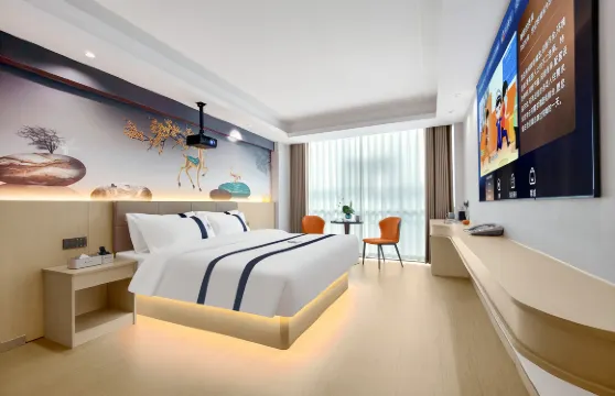 東都酒店（秀山火車站店）